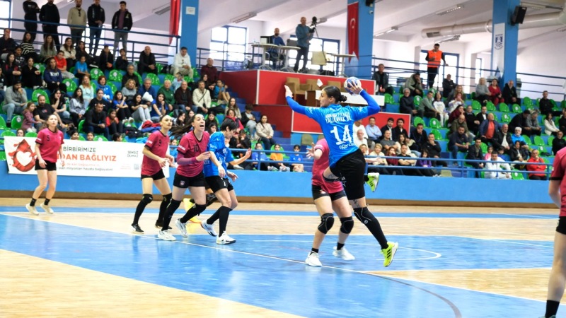 yalikavakspor adasokagi 1