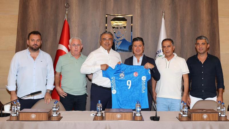 yalikavakspor yonetimi ahmet aras