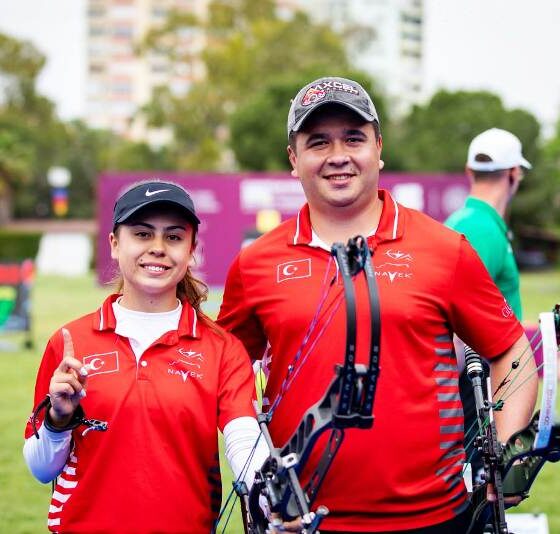 Hazal ve Emircandan Altin Madalya 5