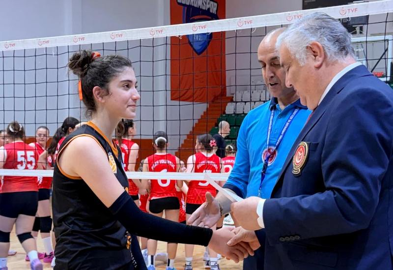 ayse aygenoglu bodrum ihtisasspor 3