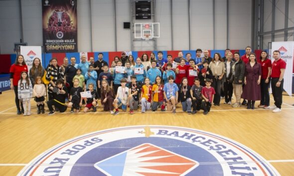 bahcesehir masa tenisi 1