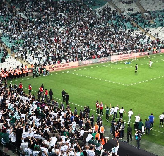 Buyuksehirden Sampiyon Takima Tam Destek 8