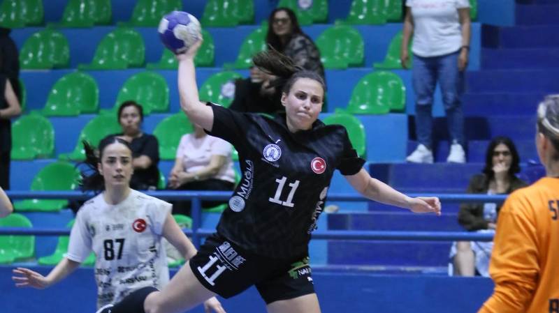 yalikavakspor bursa buyuksehir belediyespor 2