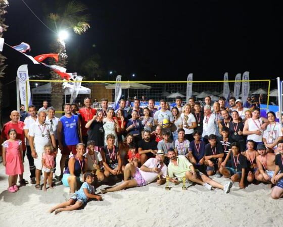 Plaj Voleybolu Senligi Tamamlandi 1