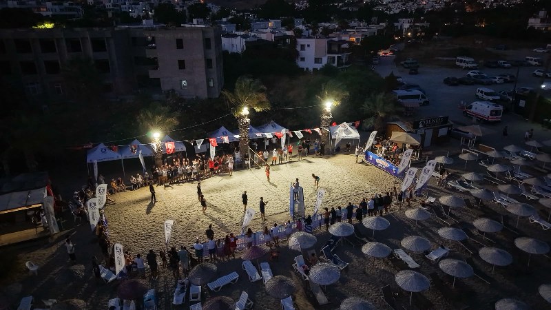 Plaj Voleybolu Senligi Tamamlandi 3