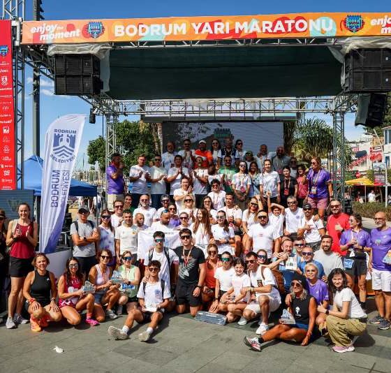 9. Uluslararasi Bodrum Yari Maratonu tamamlandi 5